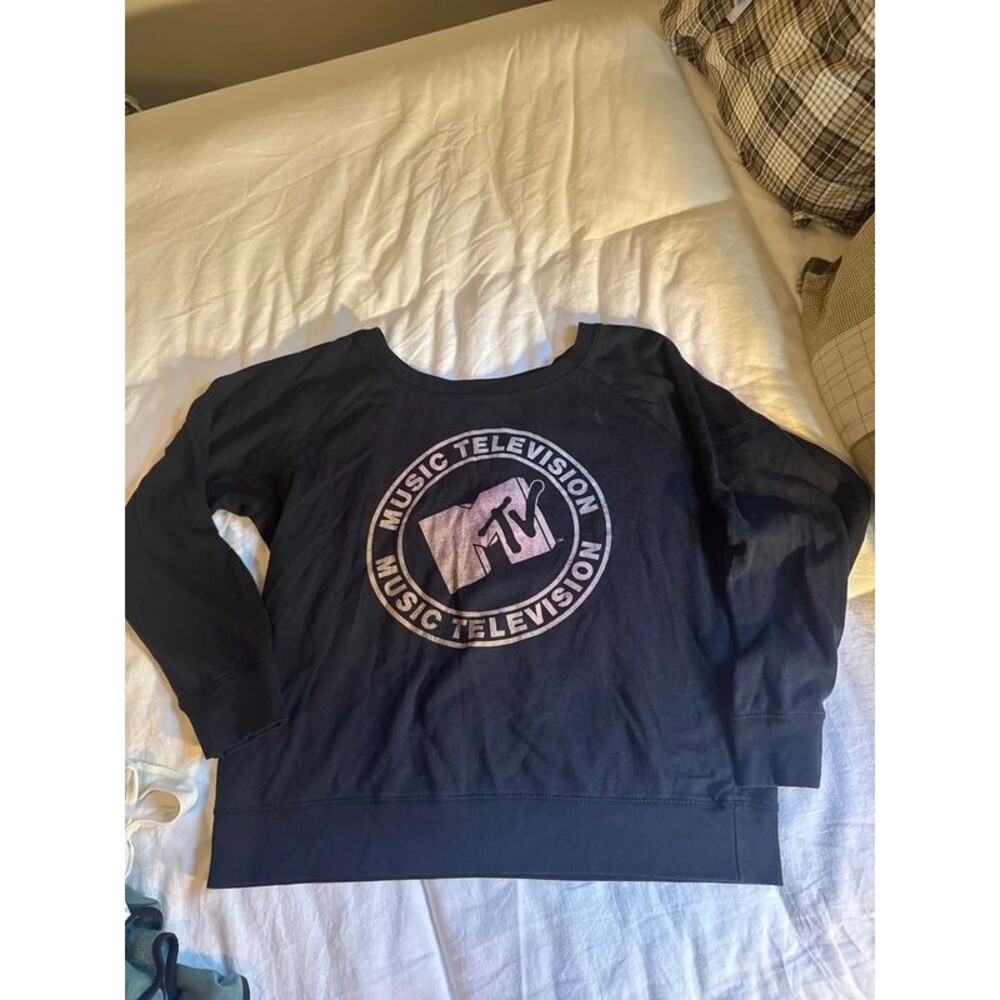 MTV boatneck slouchy sweatshirt-Large